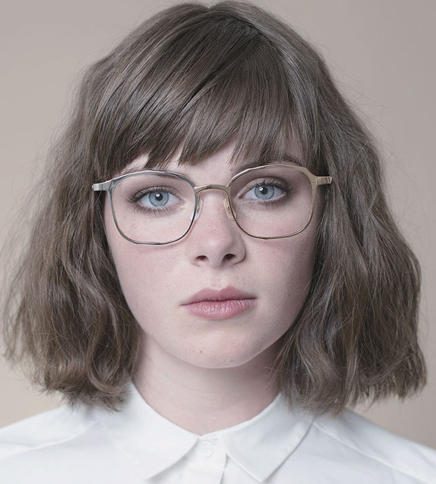 Unfinished Art / 未完成のアートBeautiful Lines - A form born out of raising a question to perfection Designer Masahiro Maruyama