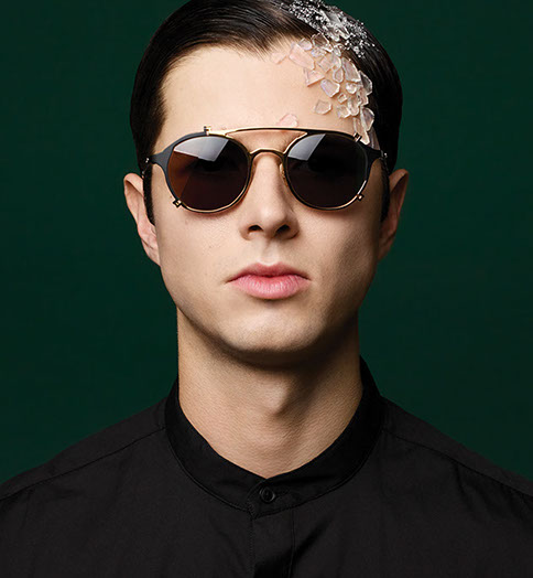 Unfinished Art / 未完成のアートBeautiful Lines - A form born out of raising a question to perfection Designer Masahiro Maruyama