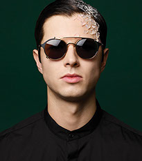 Unfinished Art / 未完成のアートBeautiful Lines - A form born out of raising a question to perfection Designer Masahiro Maruyama